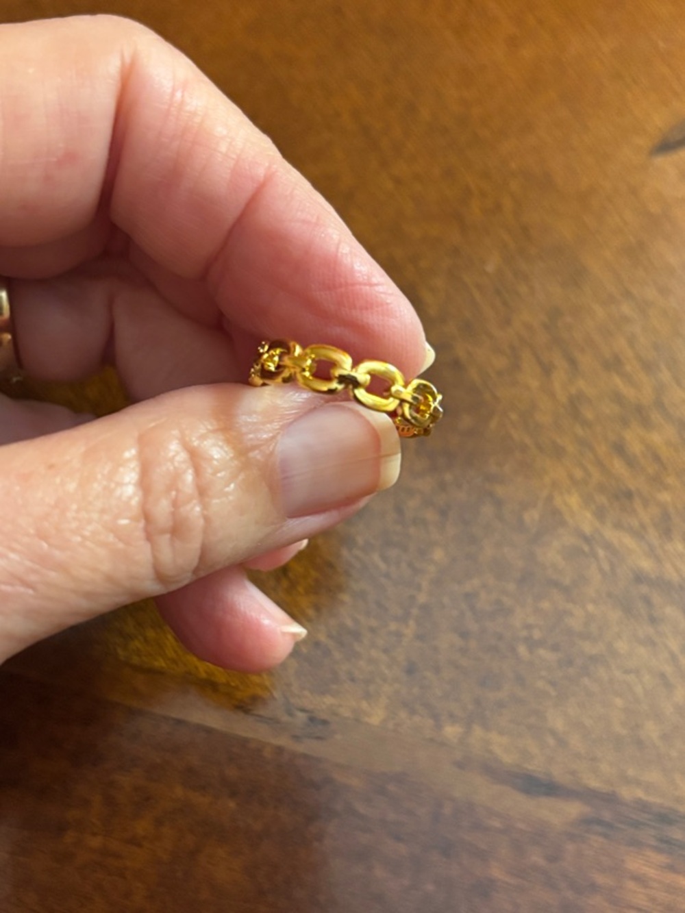Beautiful chain link ring - Picture 3 of 5